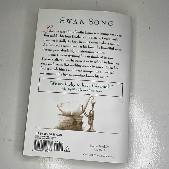 3/$9 youth novels, 3 animal themed books Story of Dr. Doolittle, Trumpet of Swan - Picture 5 of 10